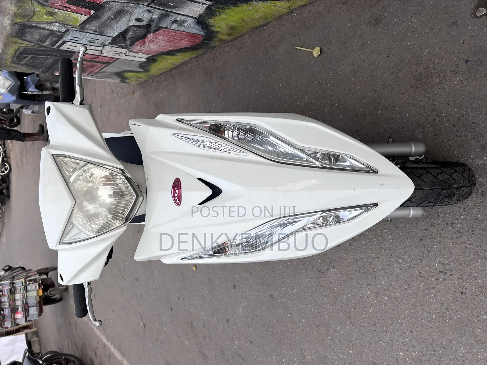 Piaggio Scooter 2025 White