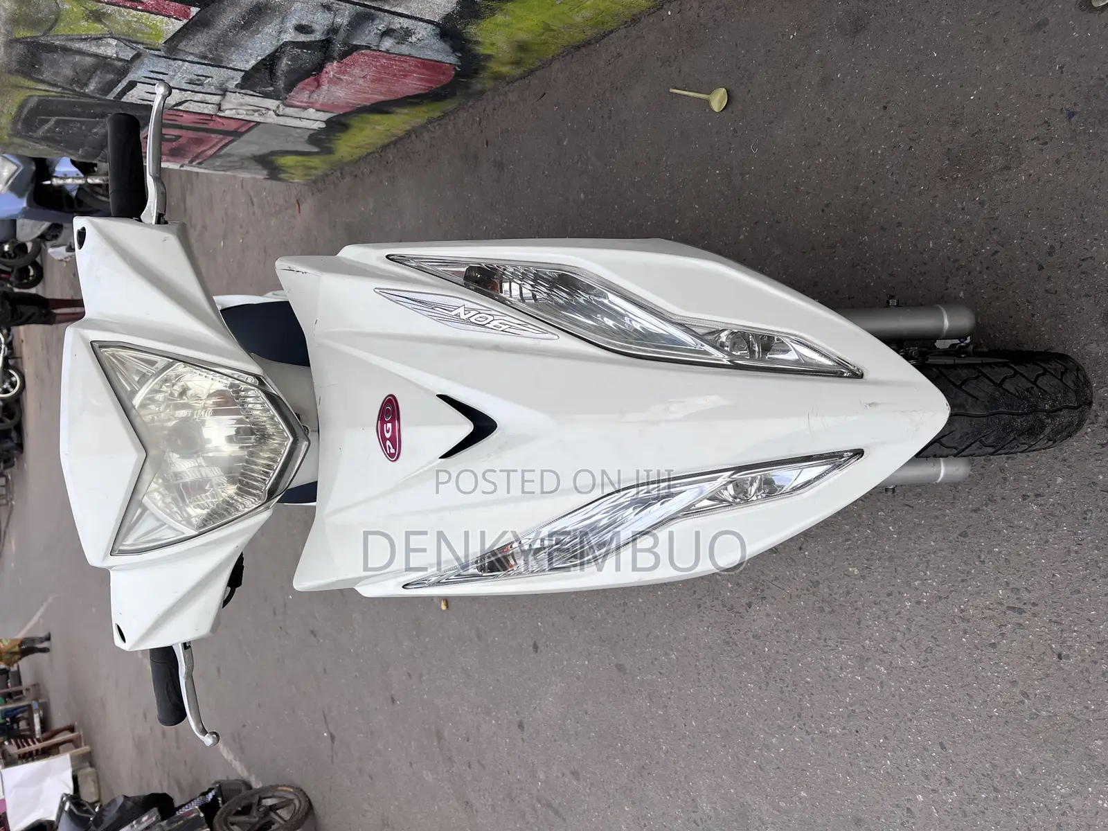 Piaggio Scooter 2025 White