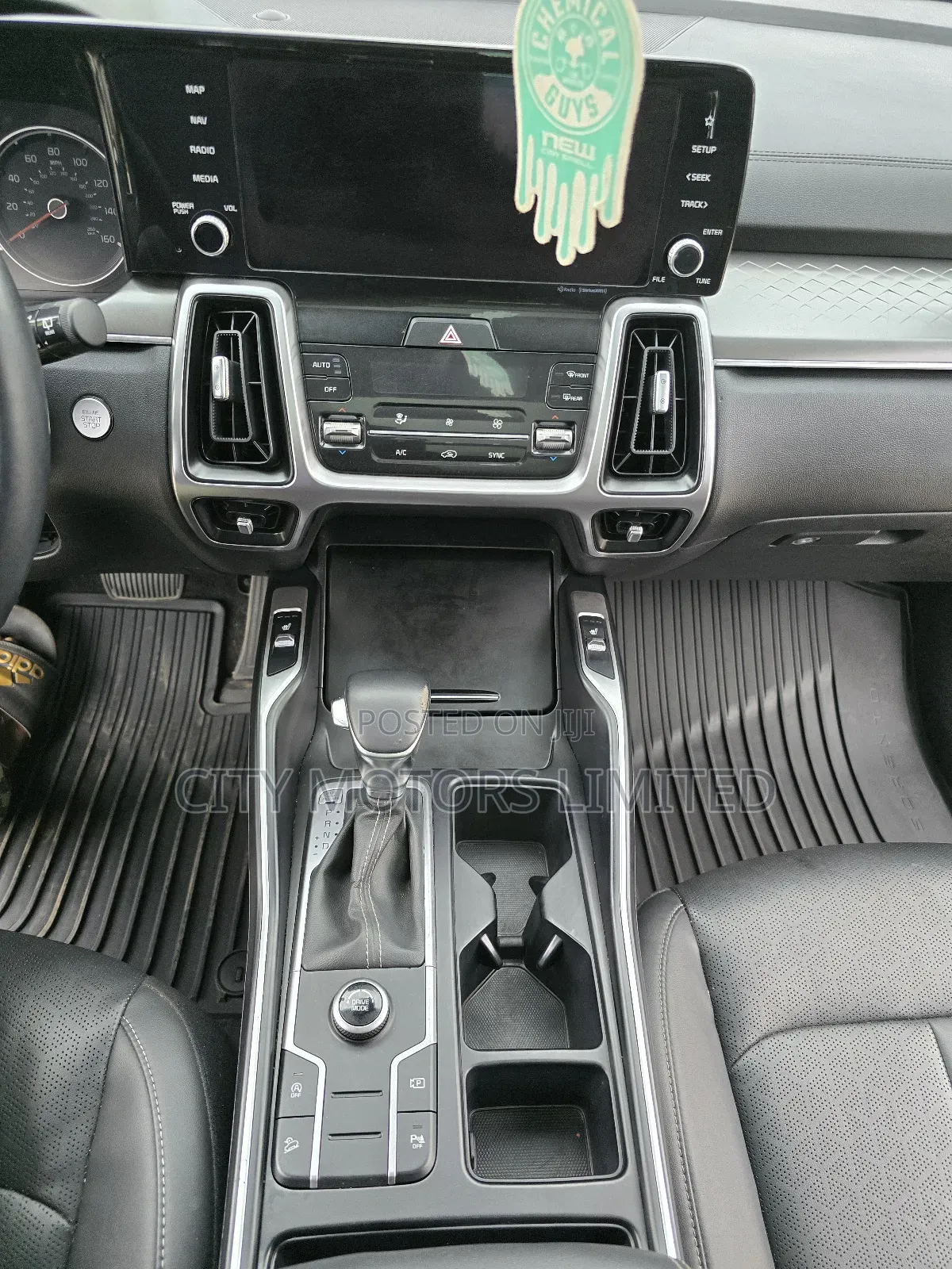Kia Sorento S 2022 Black