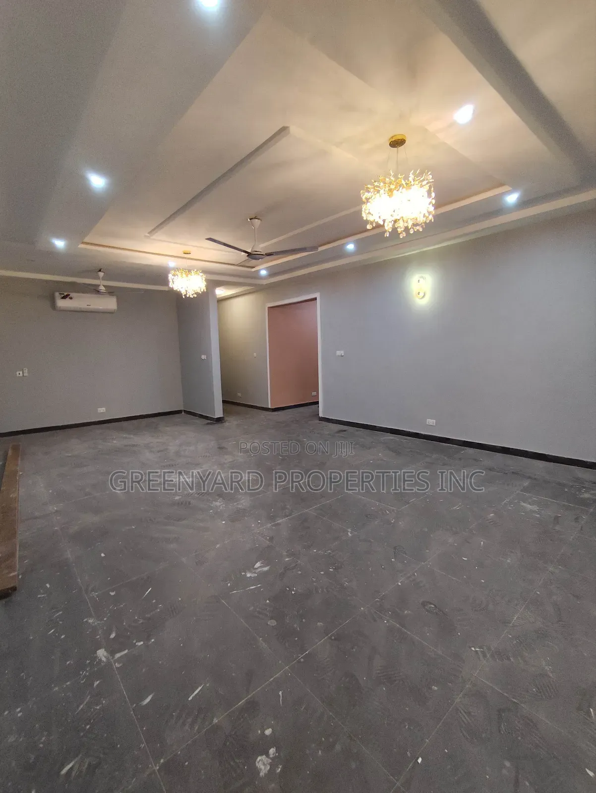 2bdrm Apartment in School Junction, Adjiriganor for rent