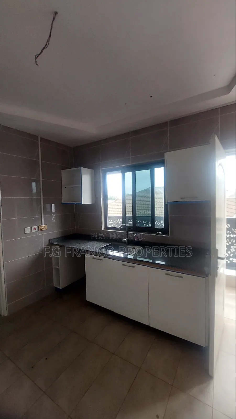 2bdrm Apartment in Kg.Franco Properties, Airport Residential Area