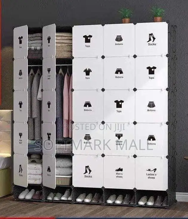 Nice 25 Cubes Wardrobe With Shoe Rack