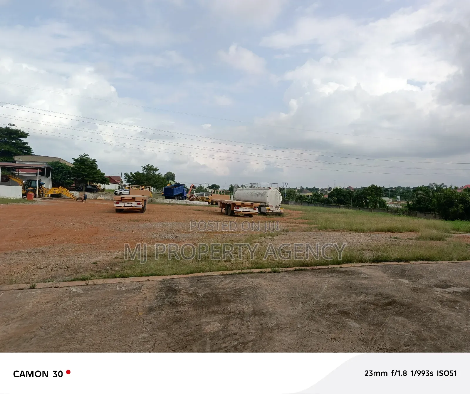 3 Acres Roadside Land With 1800 SQM Warehouse