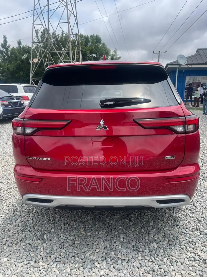 Mitsubishi Outlander SEL 2022 Red