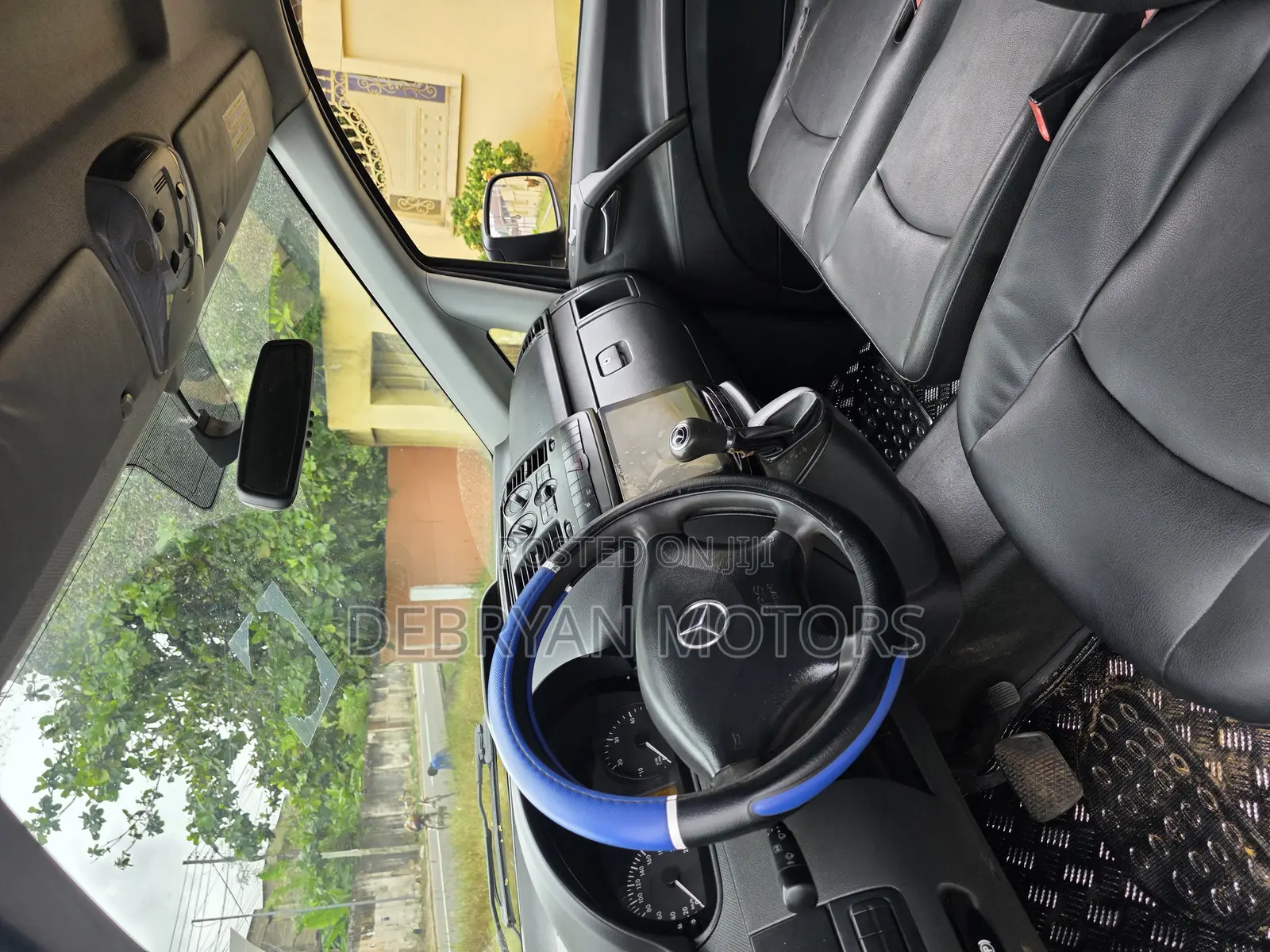Mercedes-Benz Vito 2010 Black