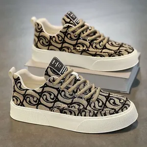 Casual Designer Foot