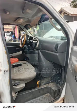 Ford E350 2010 White