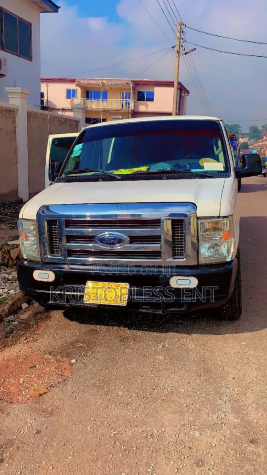 Ford E350 2010 White