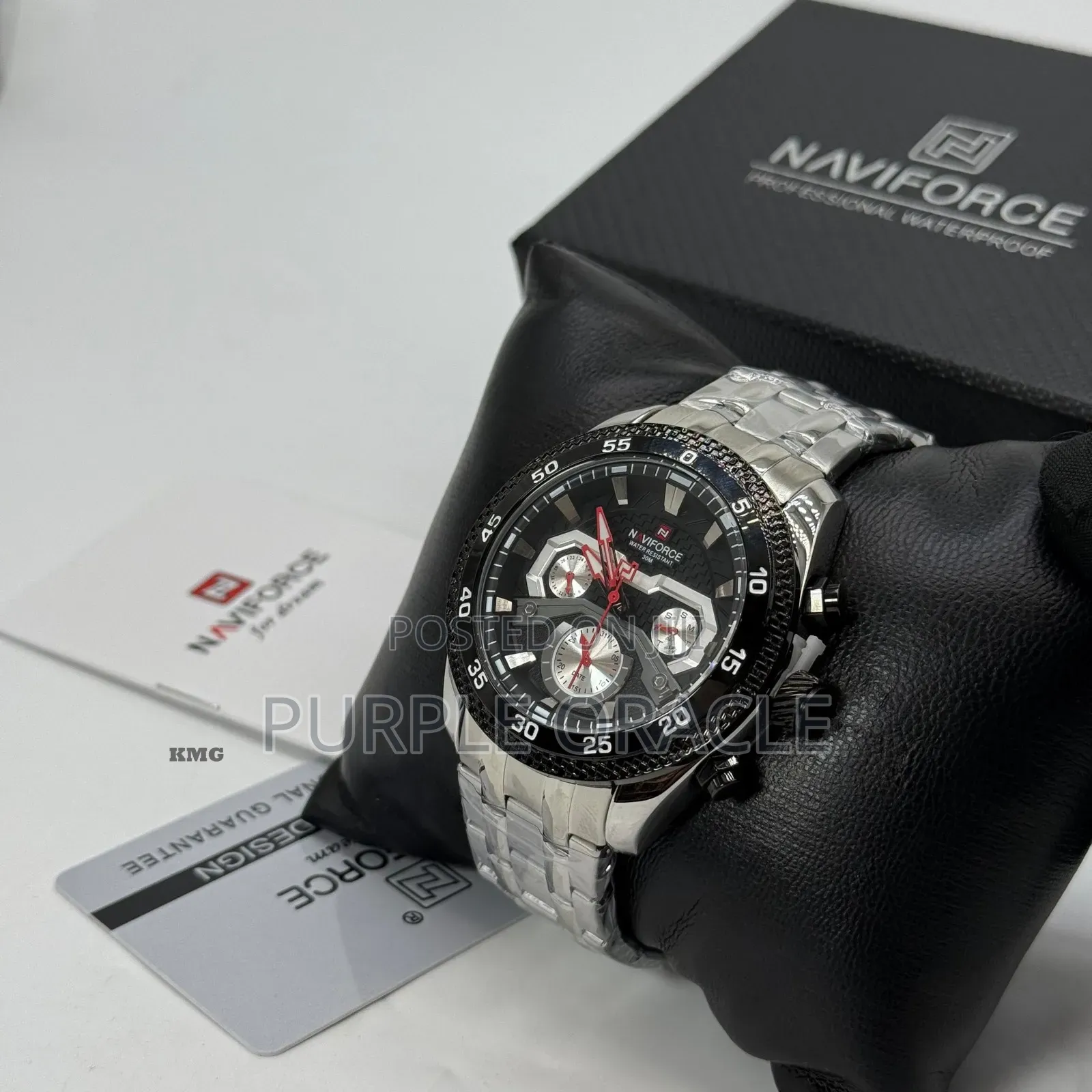 Naviforce Watch Display for Men