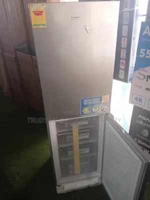 Noble 246l Nasco Fridge Freezer Systematic Cooling Set