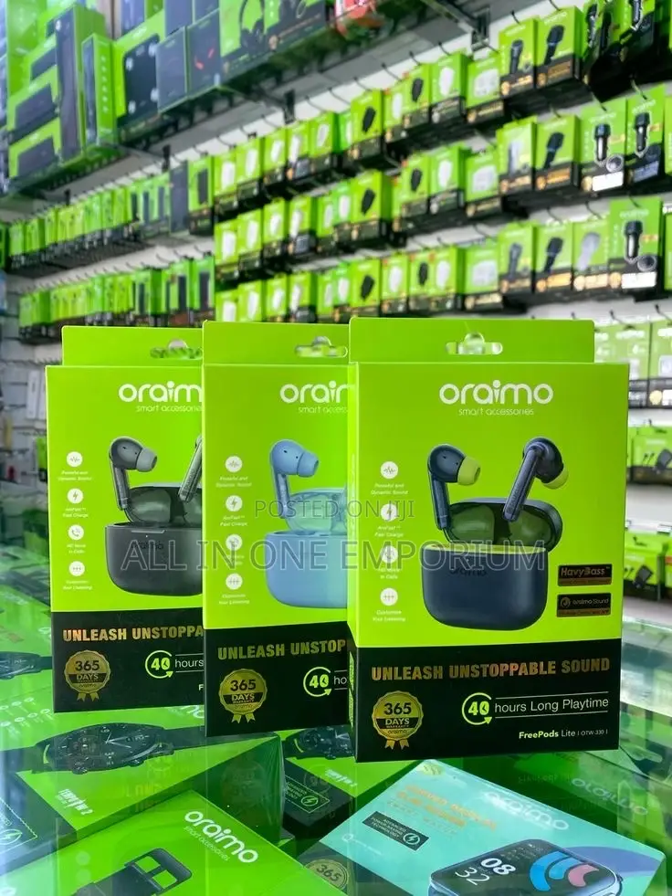 Air Pods and Ear Piece