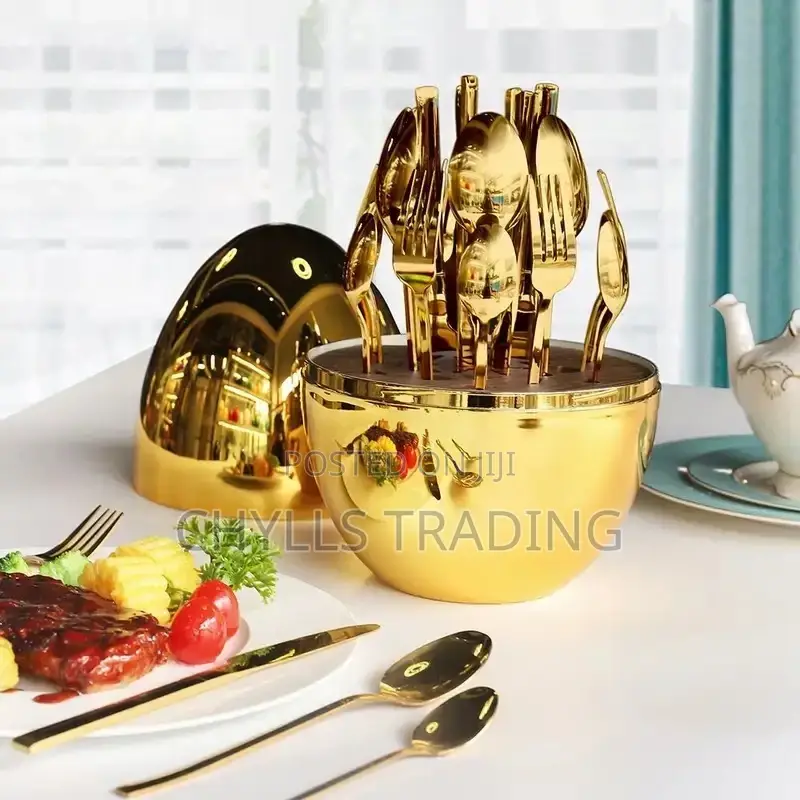 Luxury Golden Oval Shape Cutlery Set