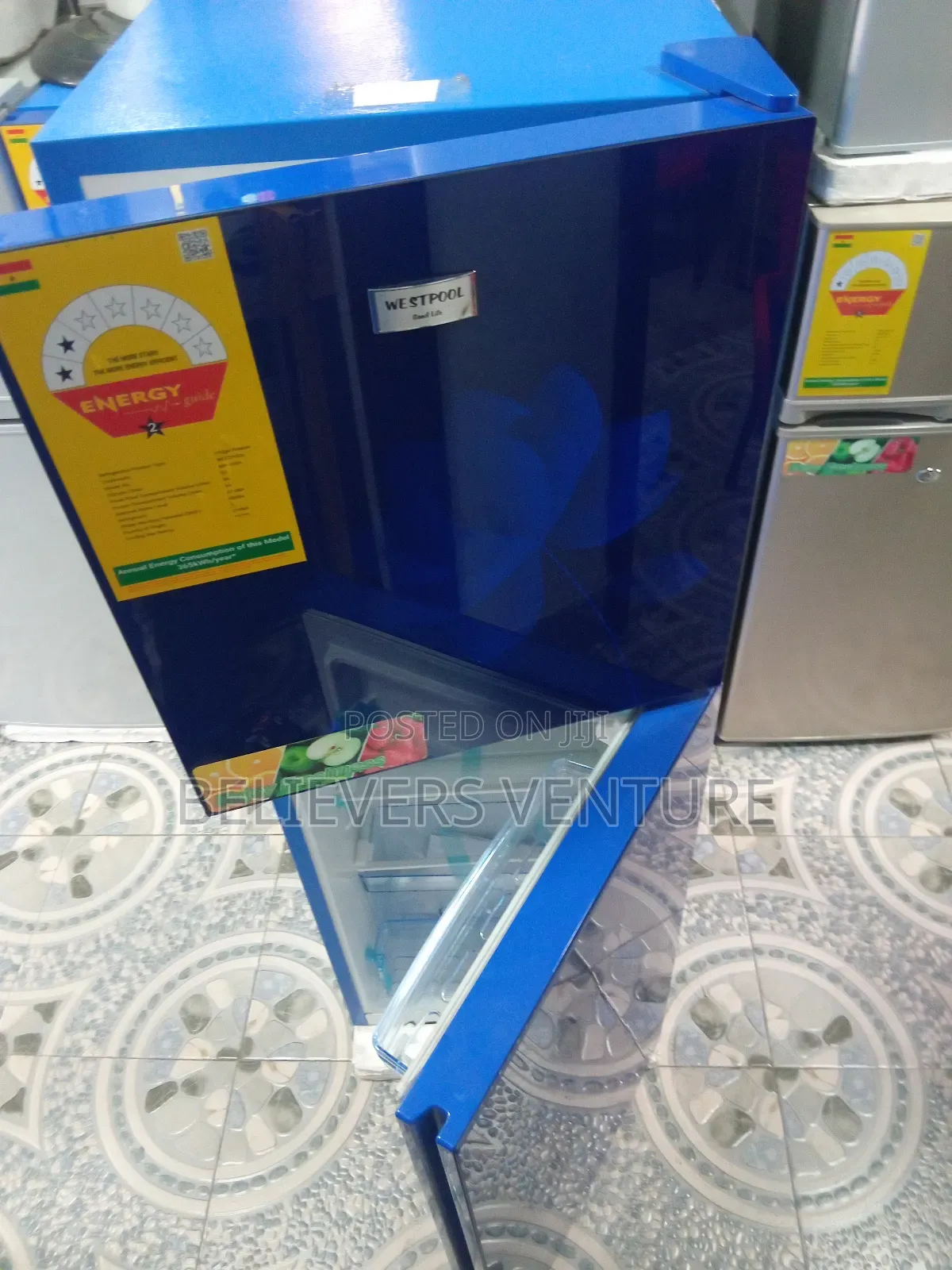 Long Lasting Performance Westpool 138l Fridge Freezer