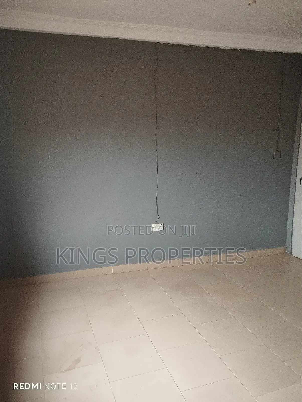2bdrm Apartment in West Hills Mall Area for rent