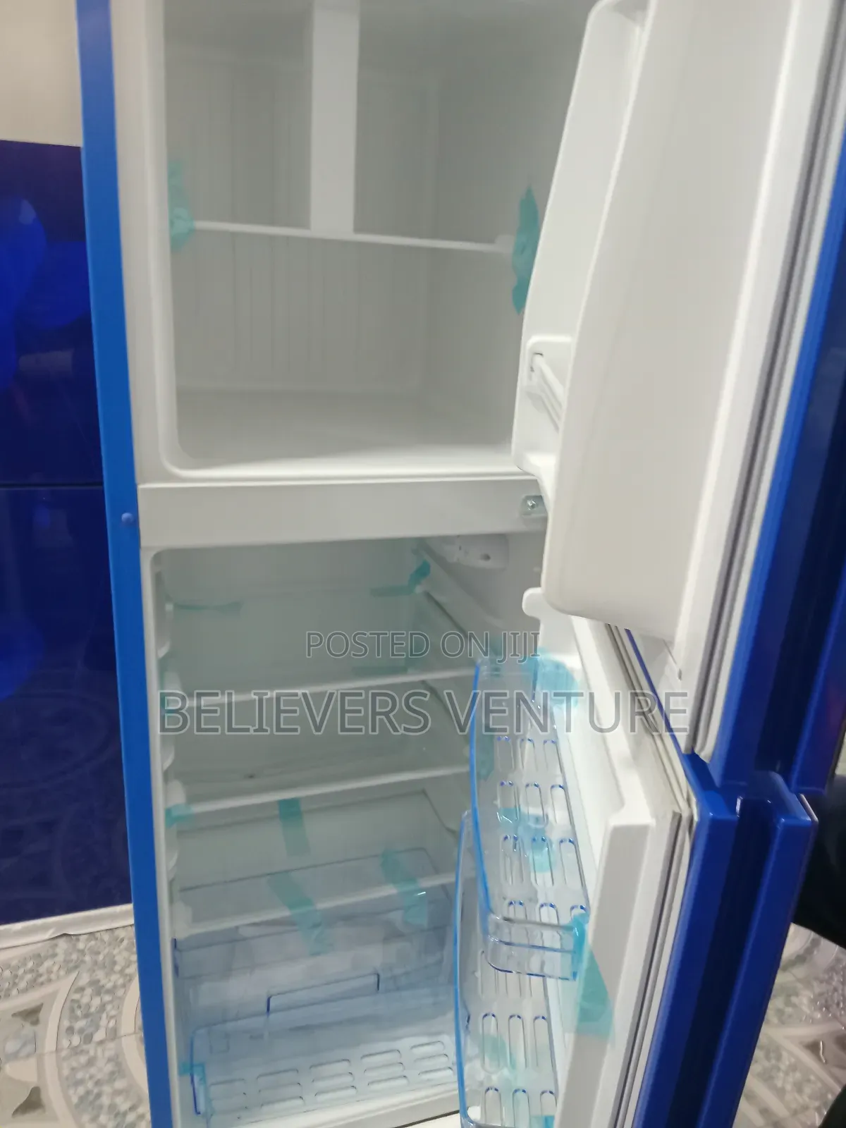 Eco Friendly Blue 138l Color Fridge Freezer Westpool Fridge