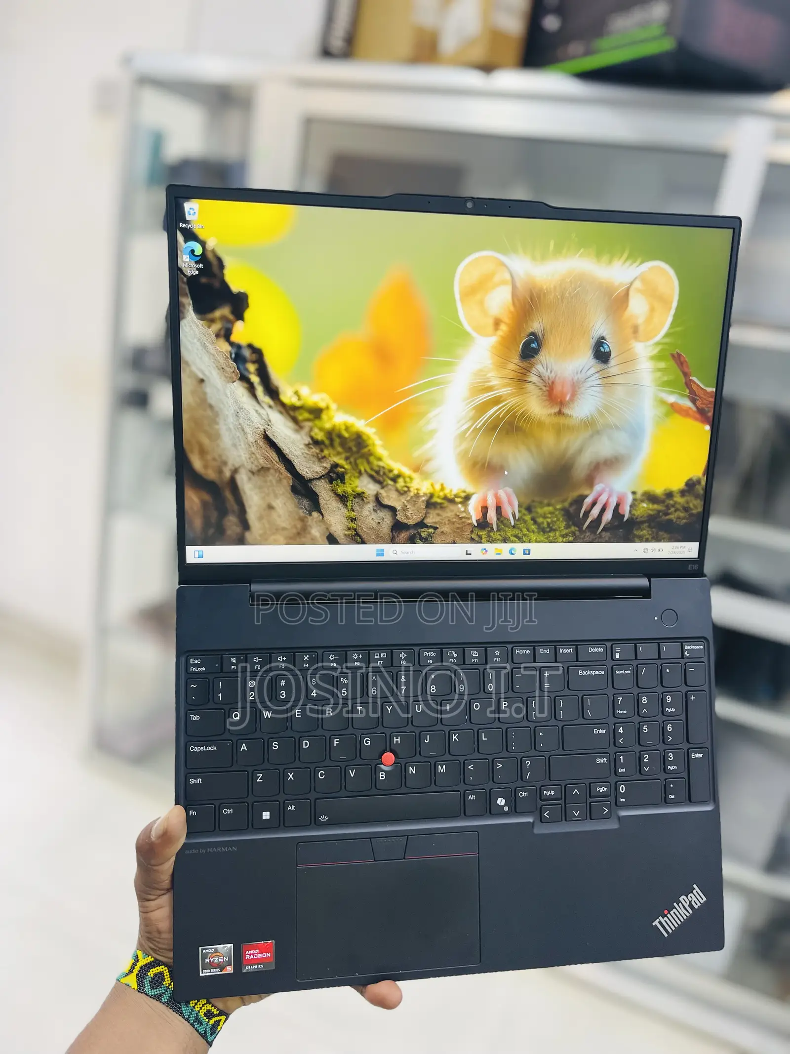 Laptop Lenovo ThinkPad E16 G1 16GB AMD Ryzen 5 SSD 512GB