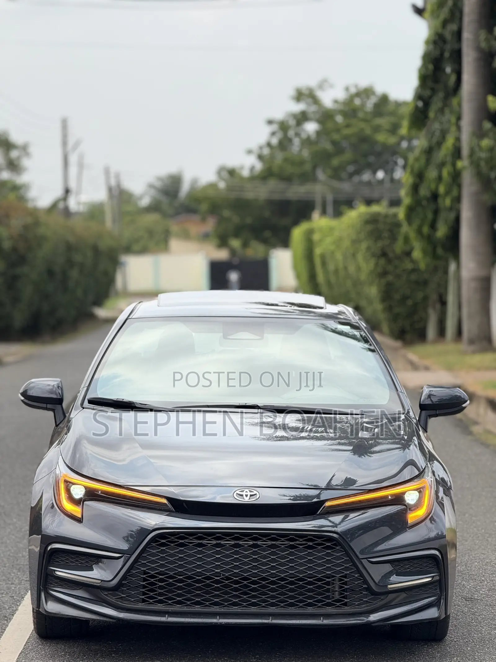 Toyota Corolla 2024 Gray