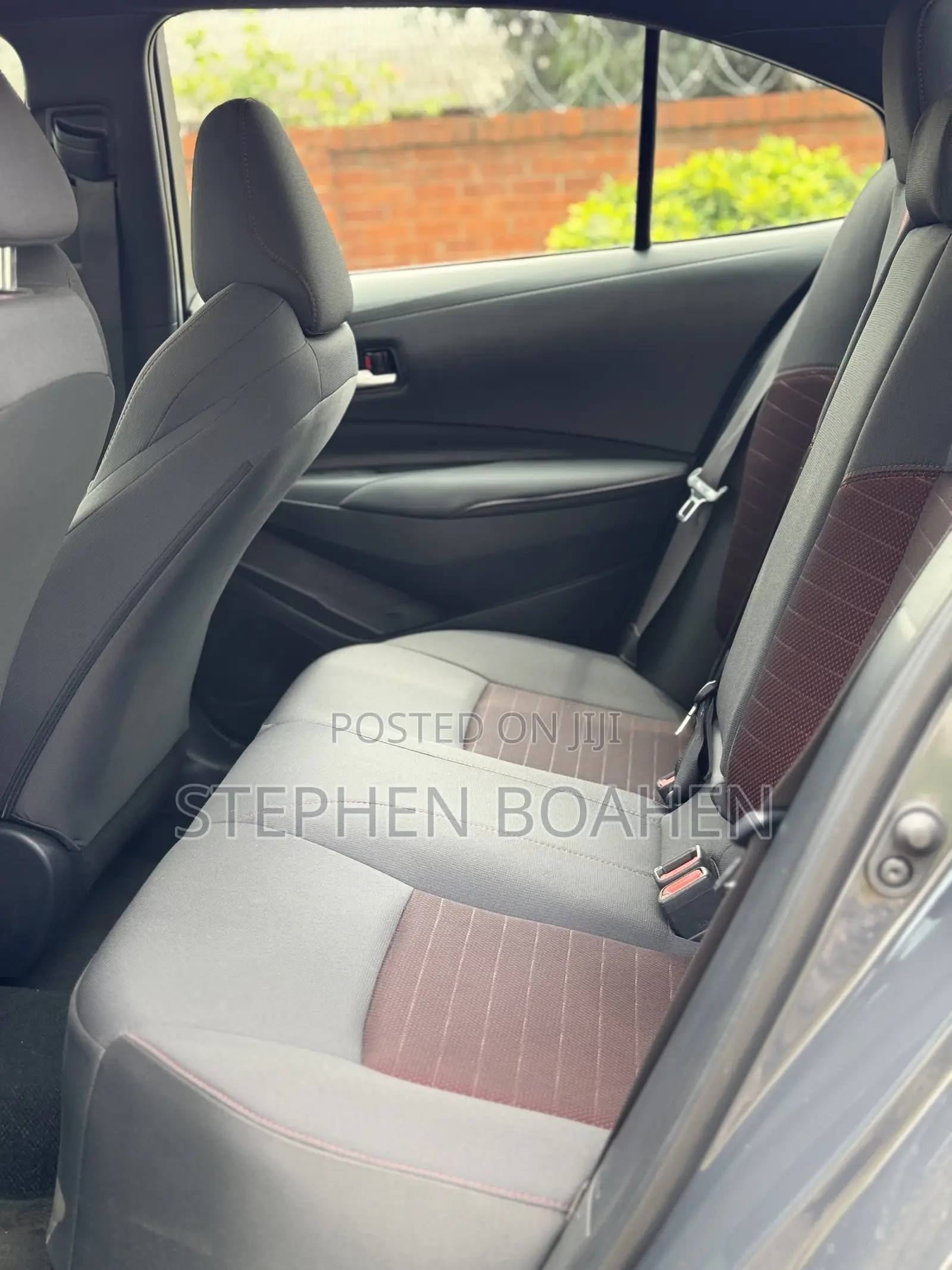 Toyota Corolla 2024 Gray