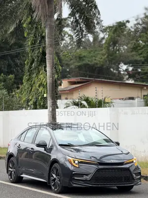 Toyota Corolla 2024 Gray