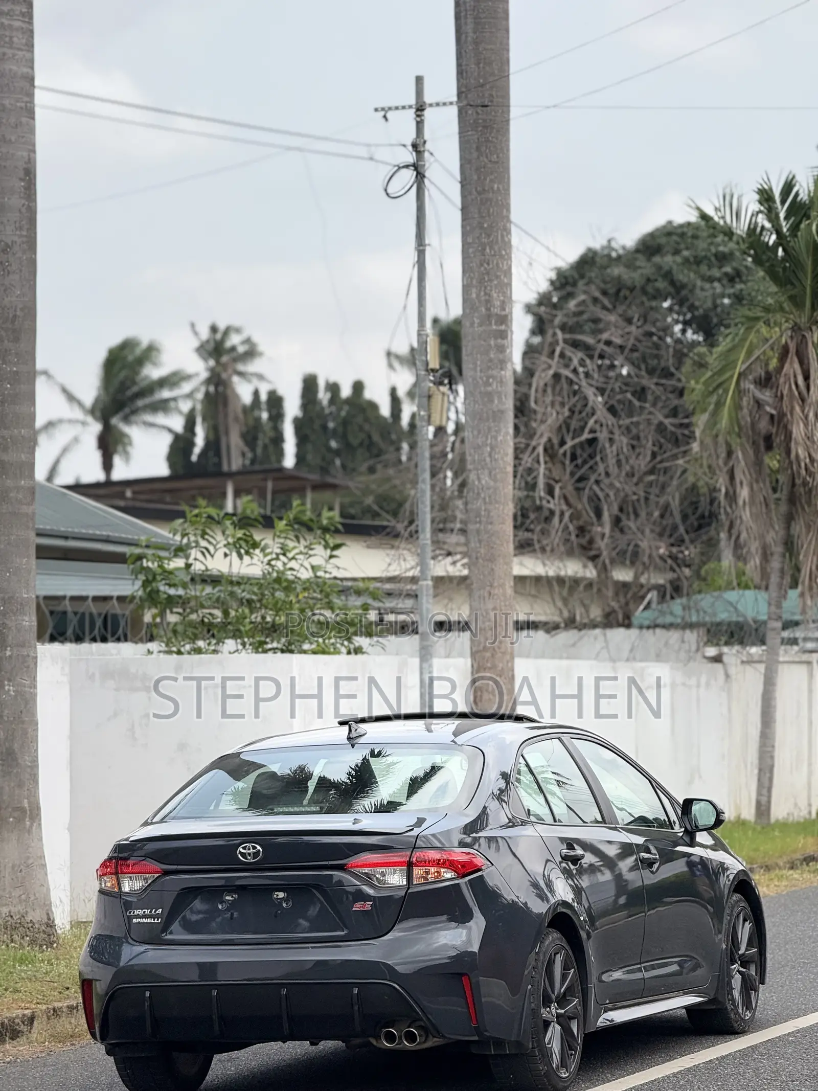 Toyota Corolla 2024 Gray