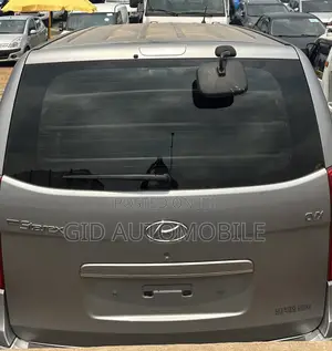 Hyundai Starex 2011 Grey