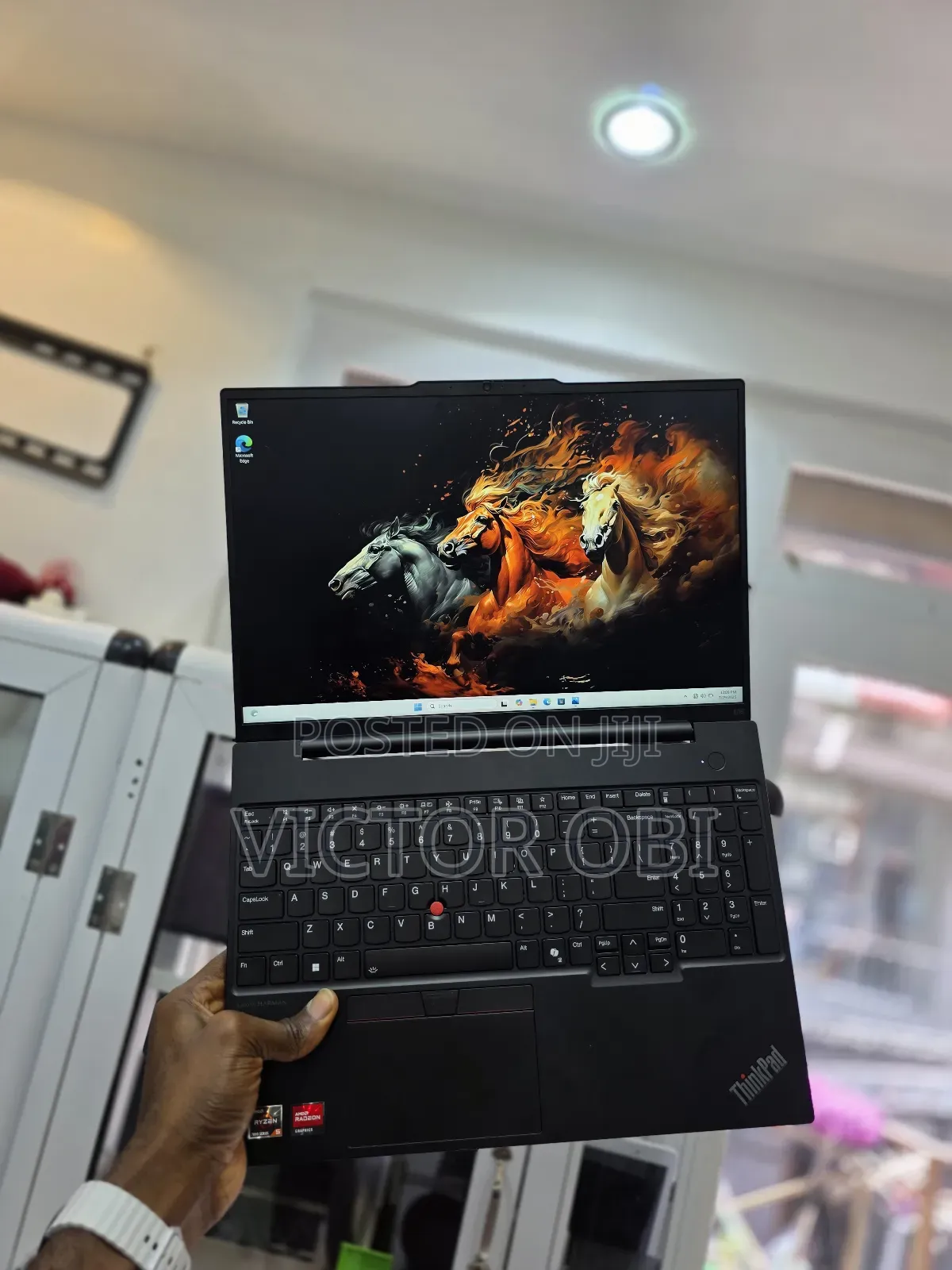 Laptop Lenovo Thinkpad E16 G1 16GB AMD Ryzen 5 SSD 512GB