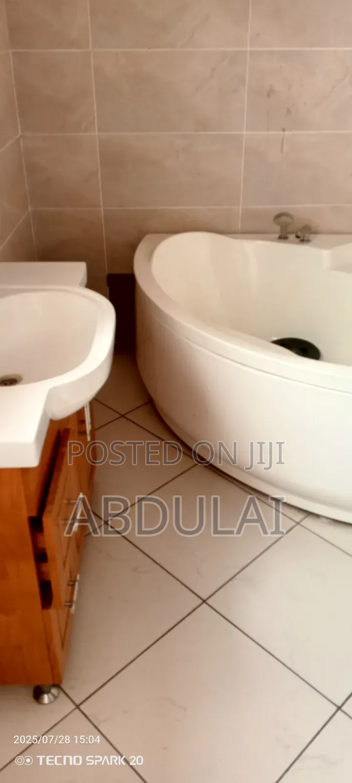 4bdrm Duplex in Abu Abdulai, Pillar 2 for rent