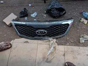 Kia Sorento 2015,2016,2017,2018 Top/Front Grille/Shell
