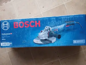 Bosch 2400w Angle Grinder 9”