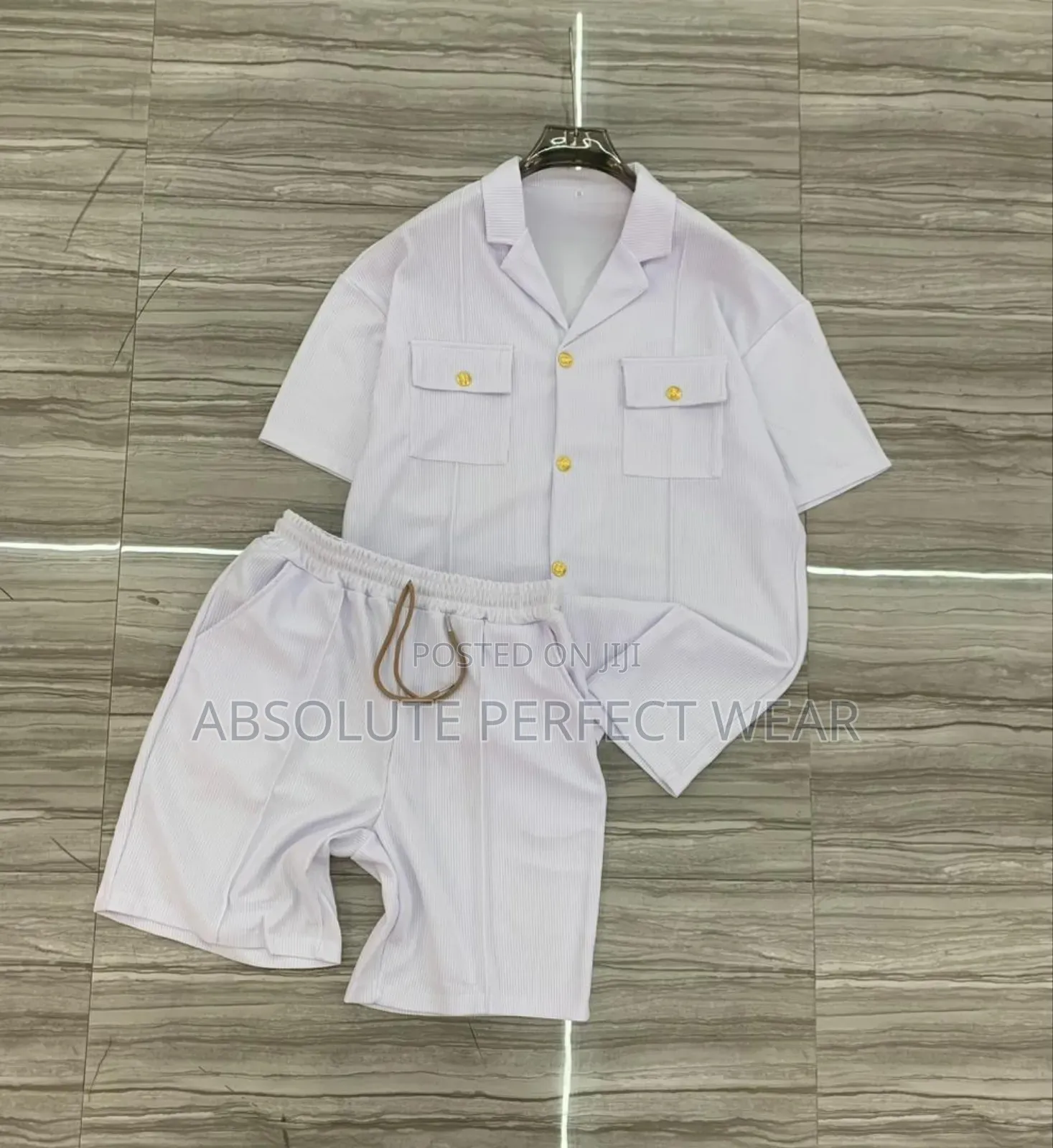 Classy and Gorgeous Looking Short Kaftan for Men