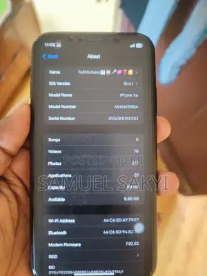 Apple XR 64 GB Black