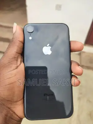 Apple XR 64 GB Black