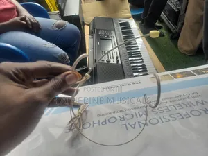 Wireless 2 in 1 Microphone ( Lapel)