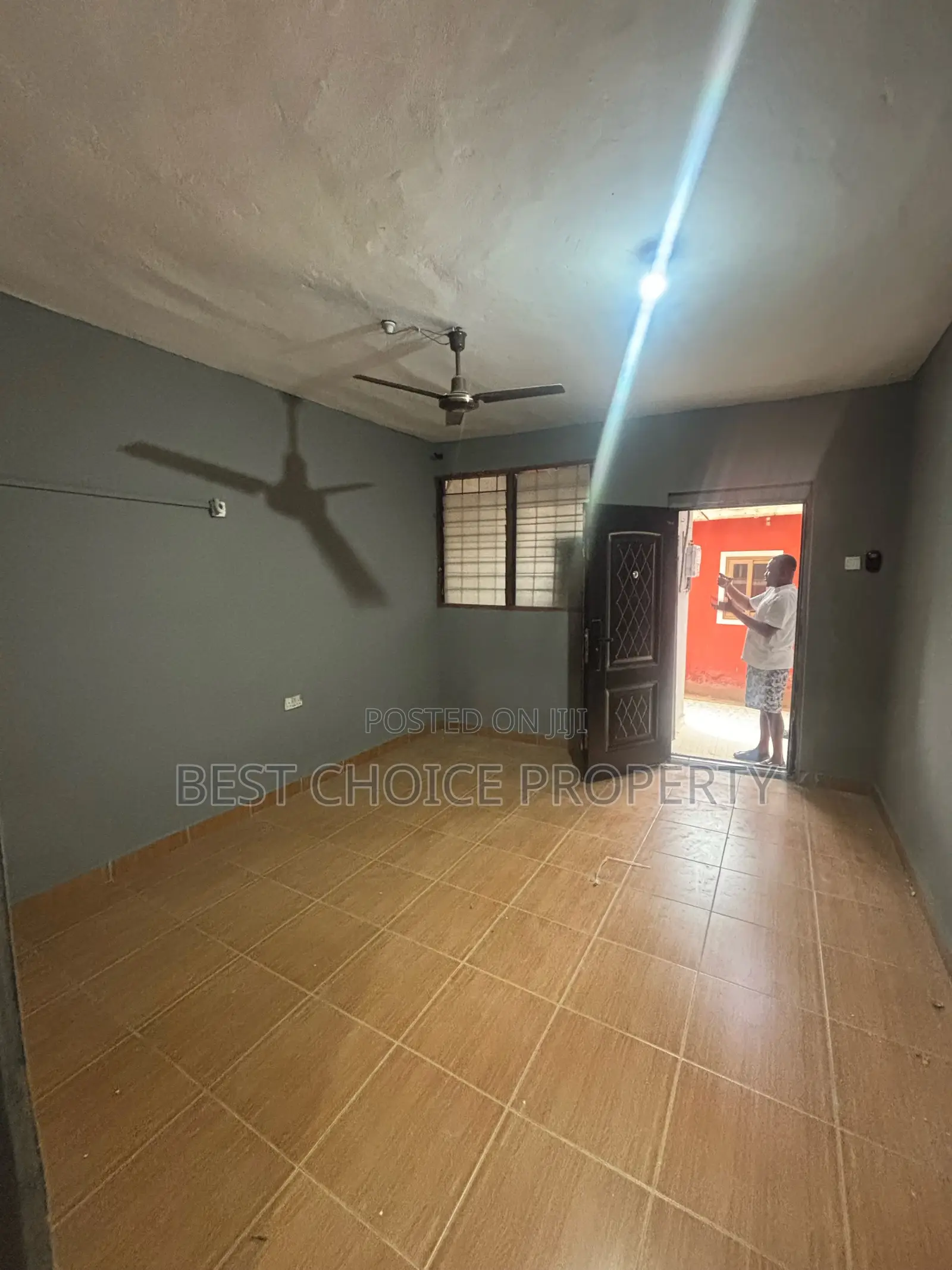 Chamber and Hall Sc for Rent Madina