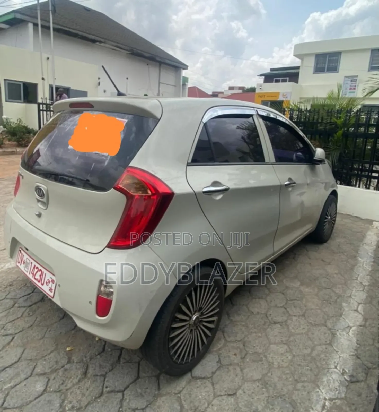 Kia Morning 2015 Beige