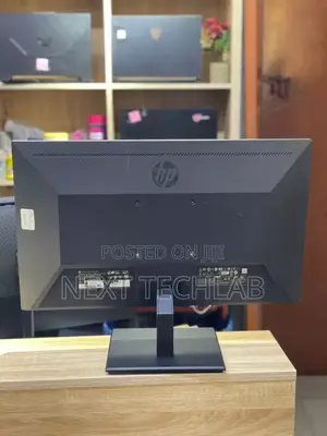 Hp P244 24"