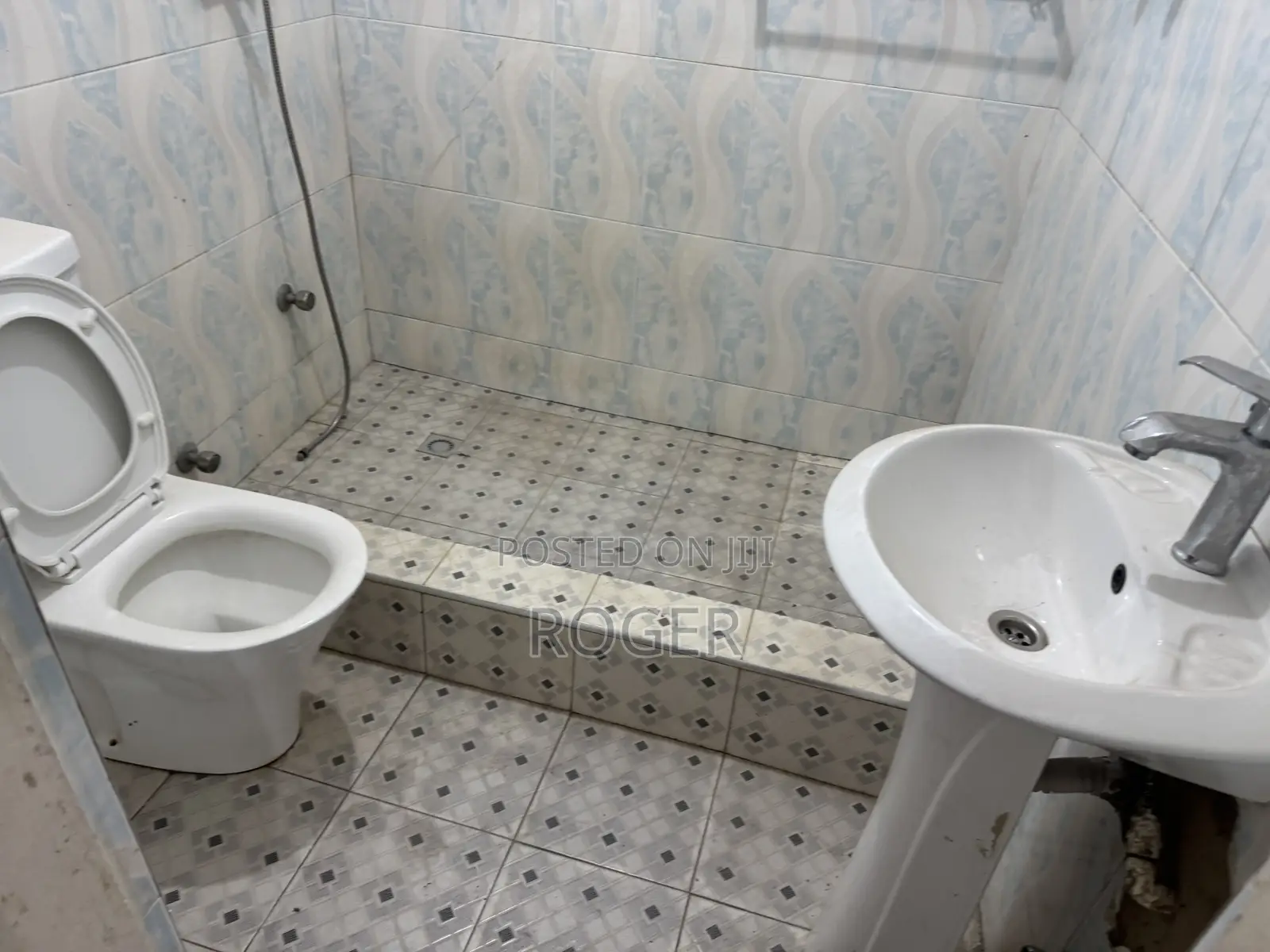 1bdrm Apartment in Sowutuom, Achimota for rent