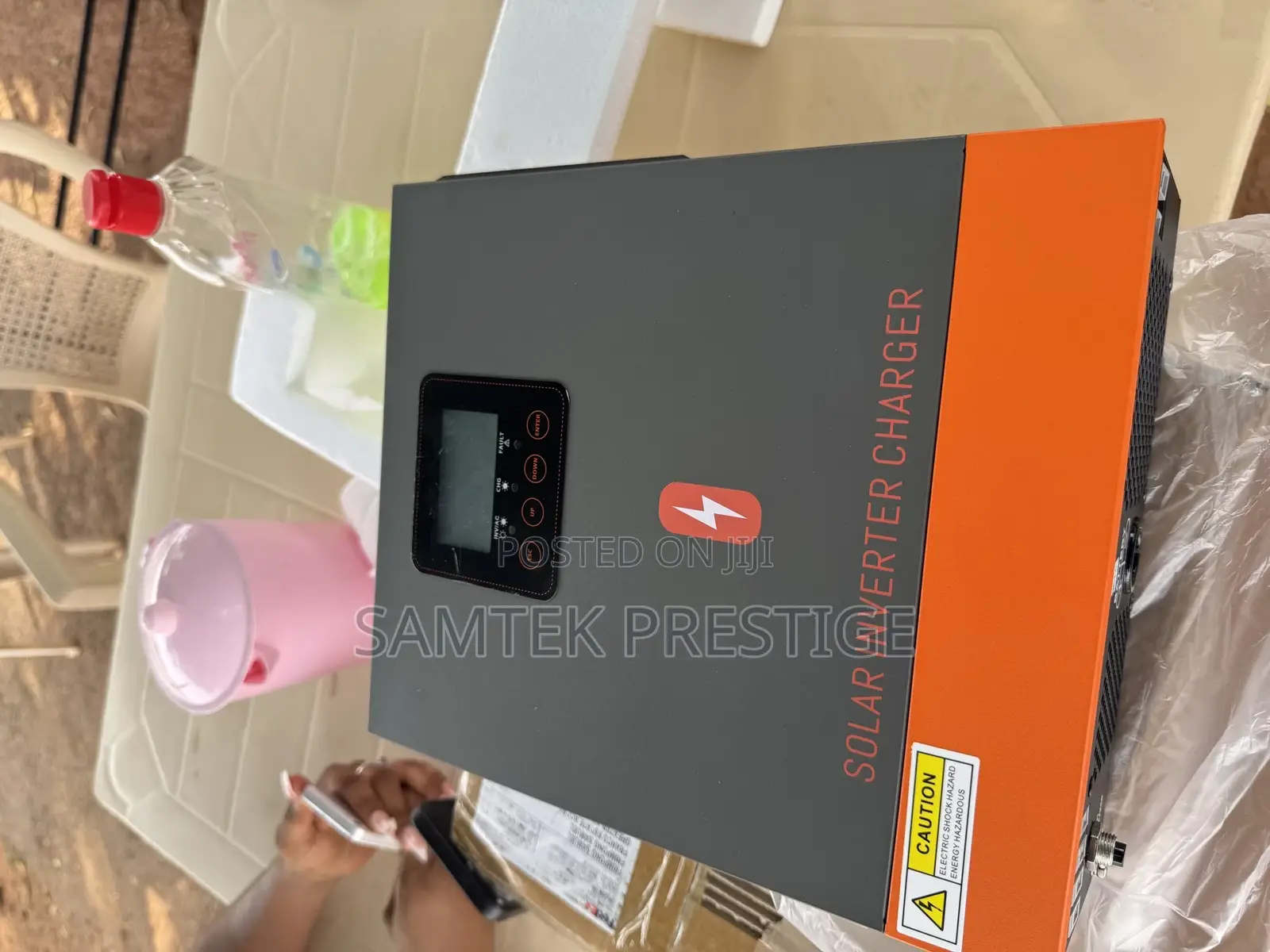 Solar Inverter Charger