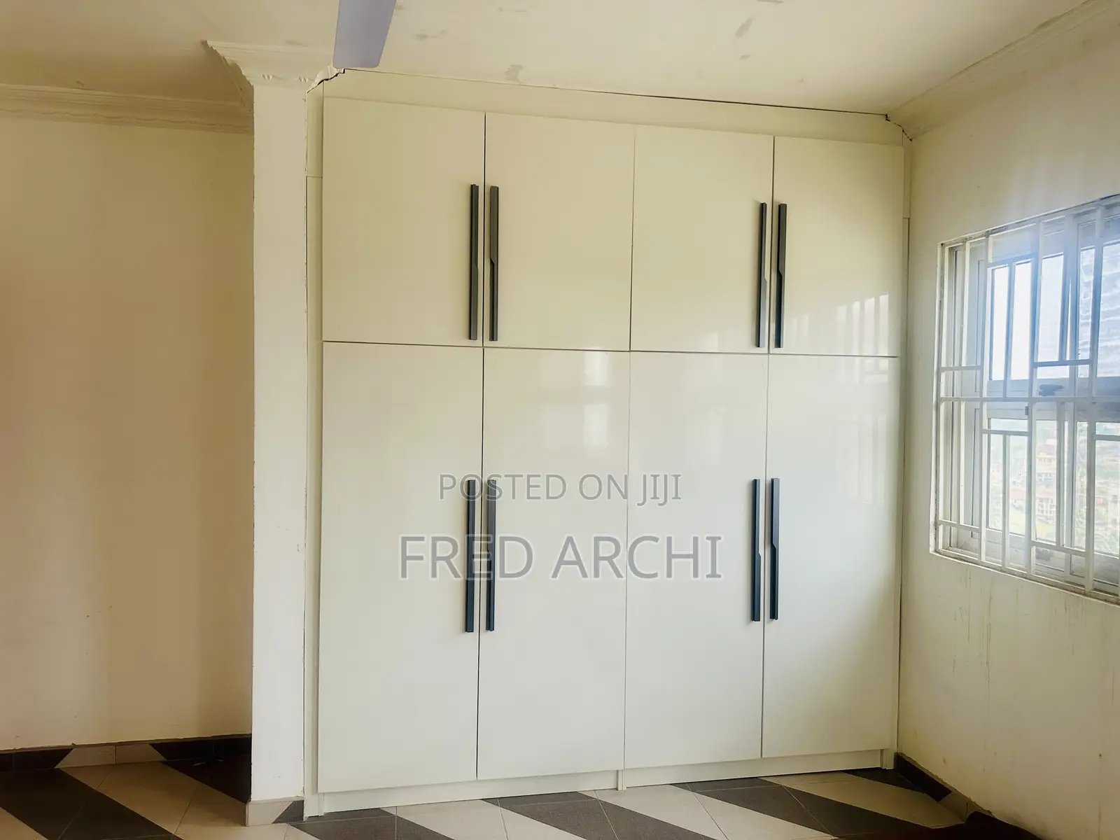 3bdrm House in Nkunyim Place, Kwabenya for sale