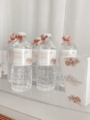 Branded Water / Customize Water