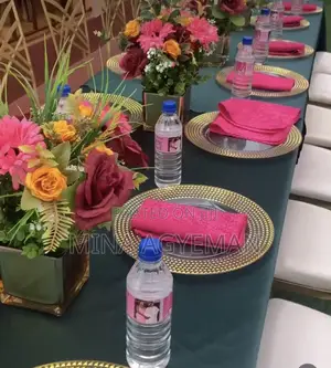 Branded Water / Customize Water