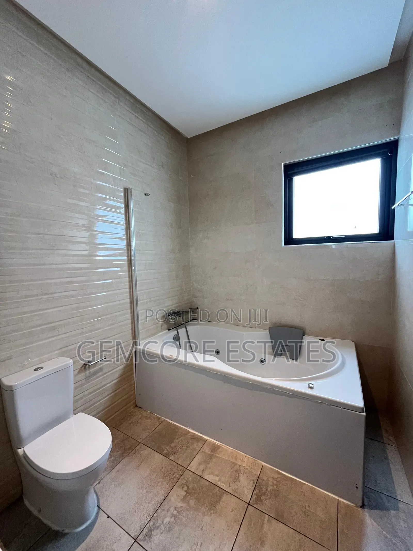 4bdrm House in East Legon for rent