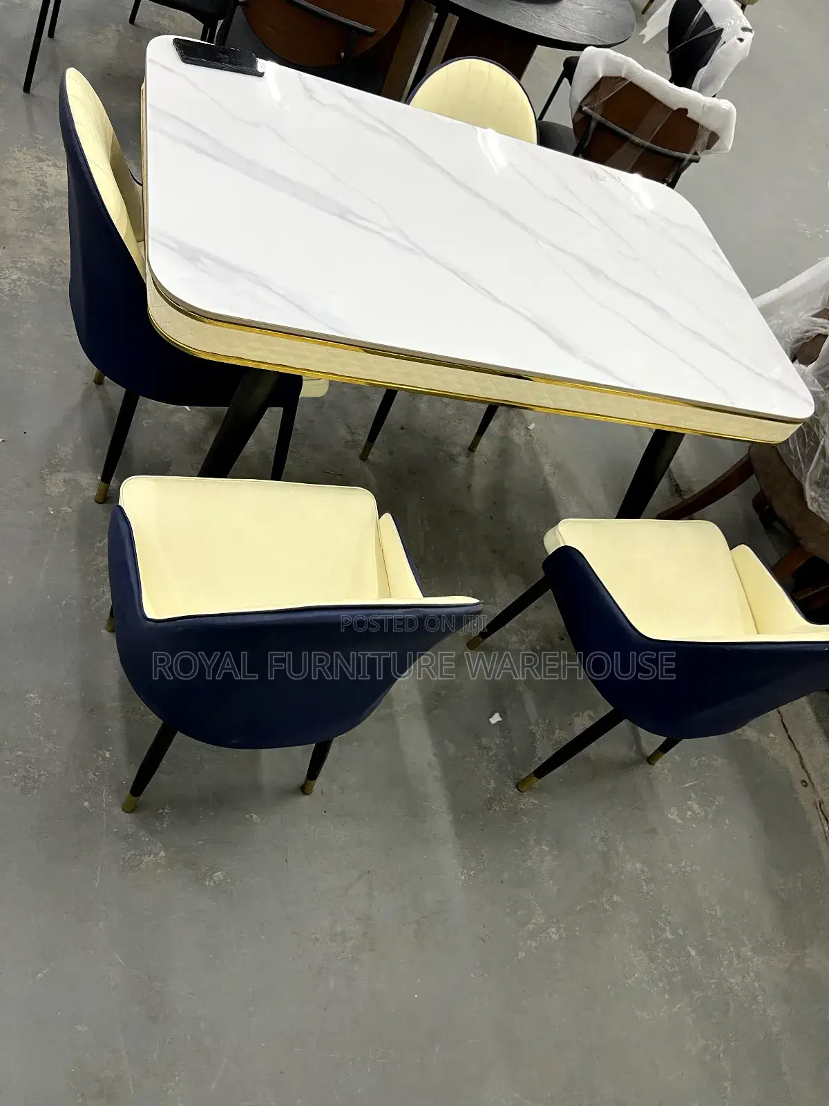 4 Seater Executive Dining Set