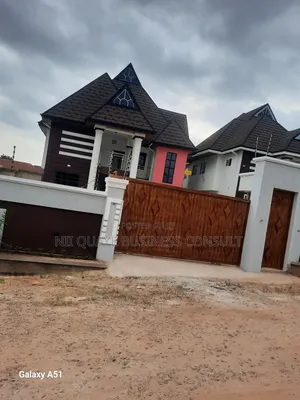 Furnished 6bdrm Mansion in Atasemanso, Kumasi Metropolitan for sale