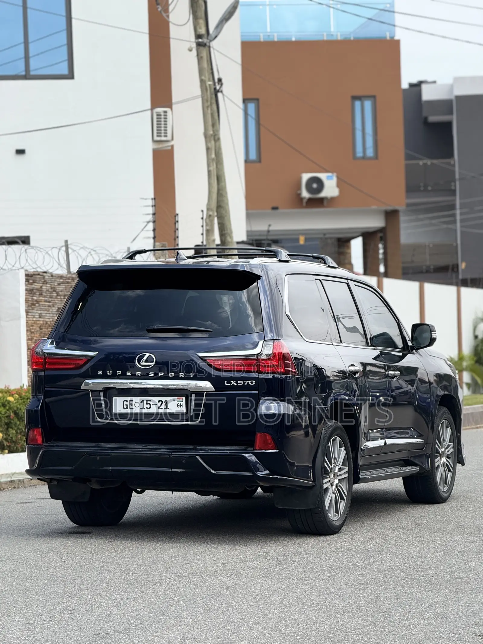 Lexus LX 570 AWD 2017 Teal