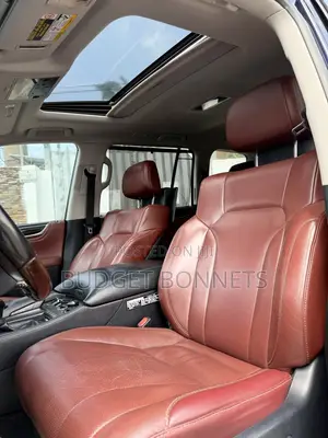 Lexus LX 570 AWD 2017 Teal