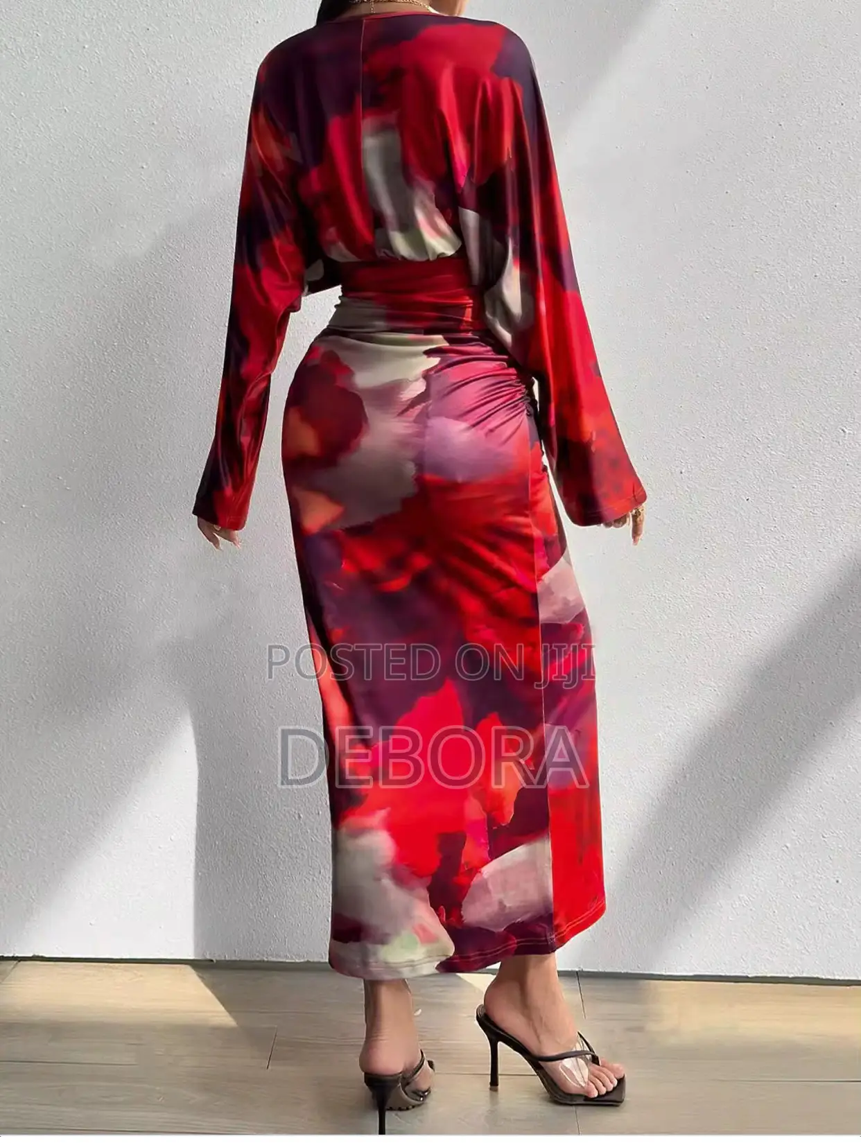 V Neck Pleated Slim Dress