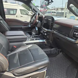 Ford F-150 2021 Black