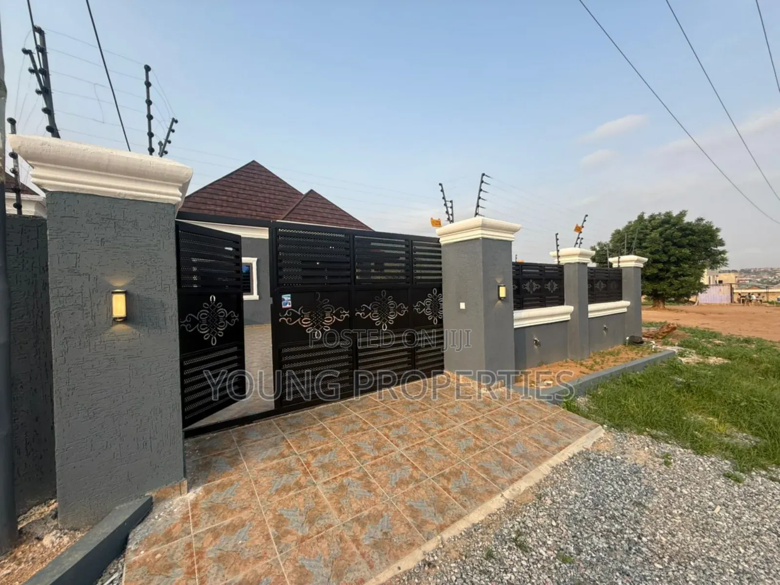 3bdrm House in Ablekuma Odumasi for sale
