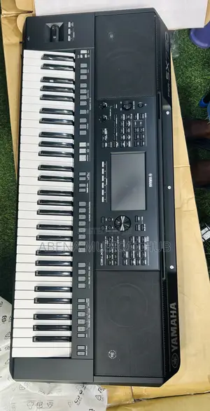 Yamaha PSR-Sx 720